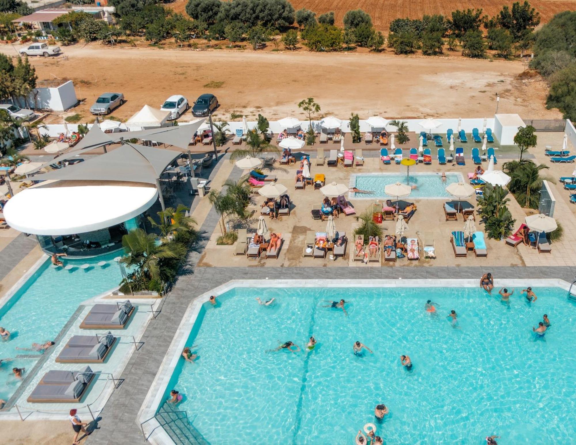 Somantonia Daire Protaras